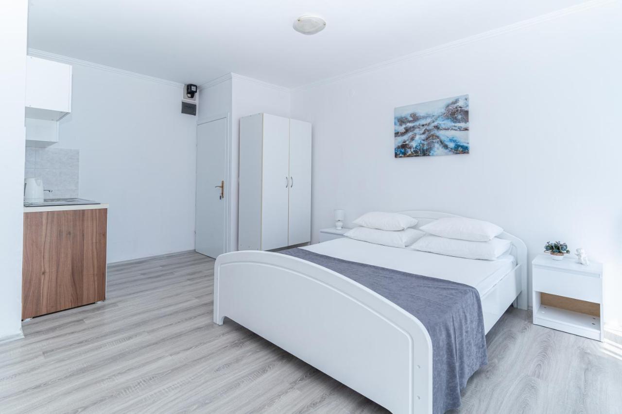 Benic Apartments Mlini Eksteriør bilde
