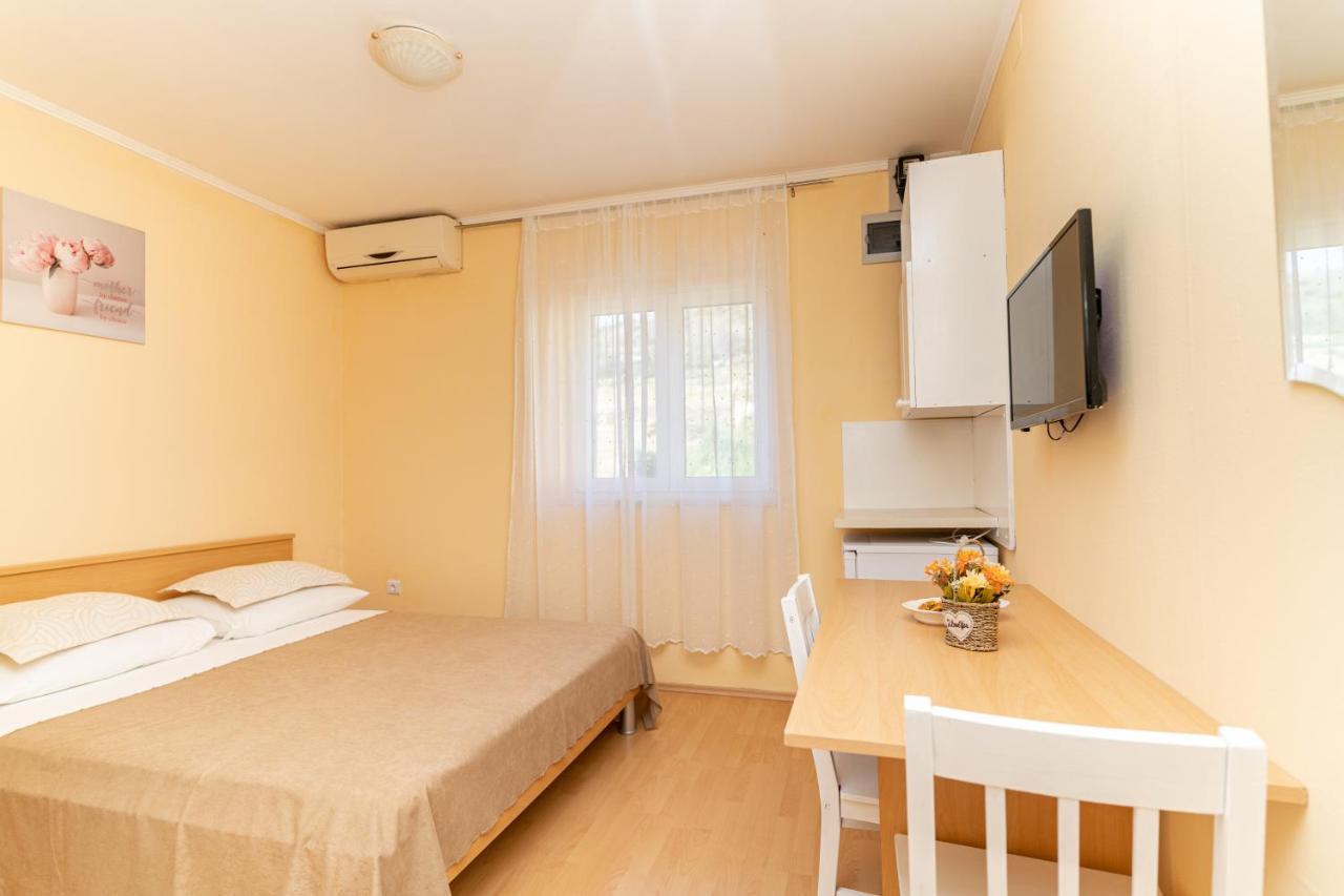 Benic Apartments Mlini Eksteriør bilde